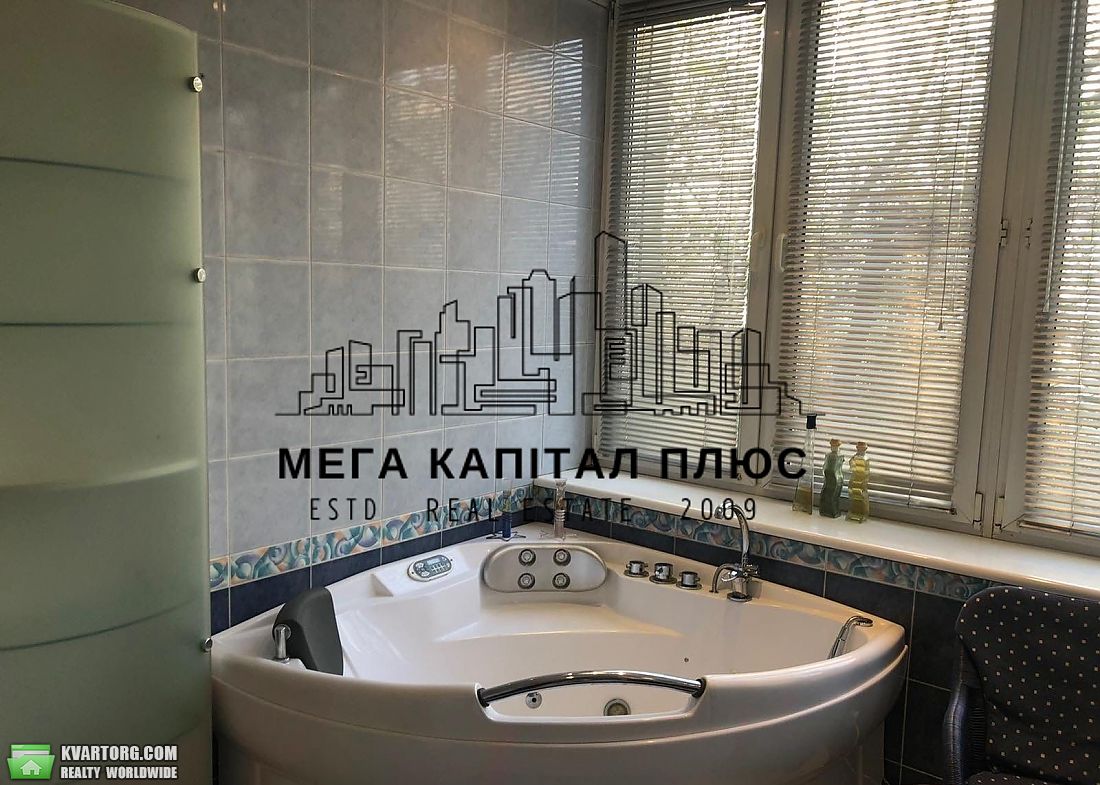 Rent out 3-room apartment. Киев, Предславинська — photo 9