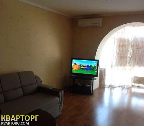 Rent out 3-room apartment. Киев, Конева — photo 5