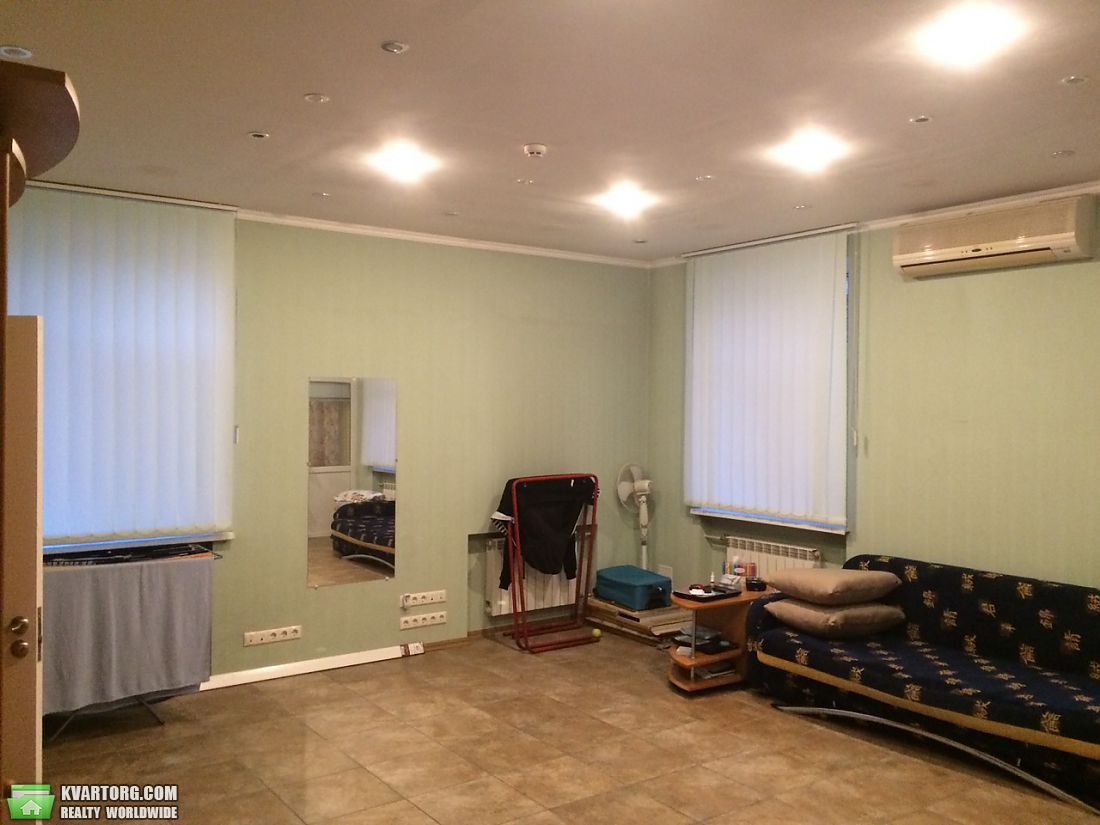 Sell 3-room apartment. Киев,  Ялтинская — photo 3