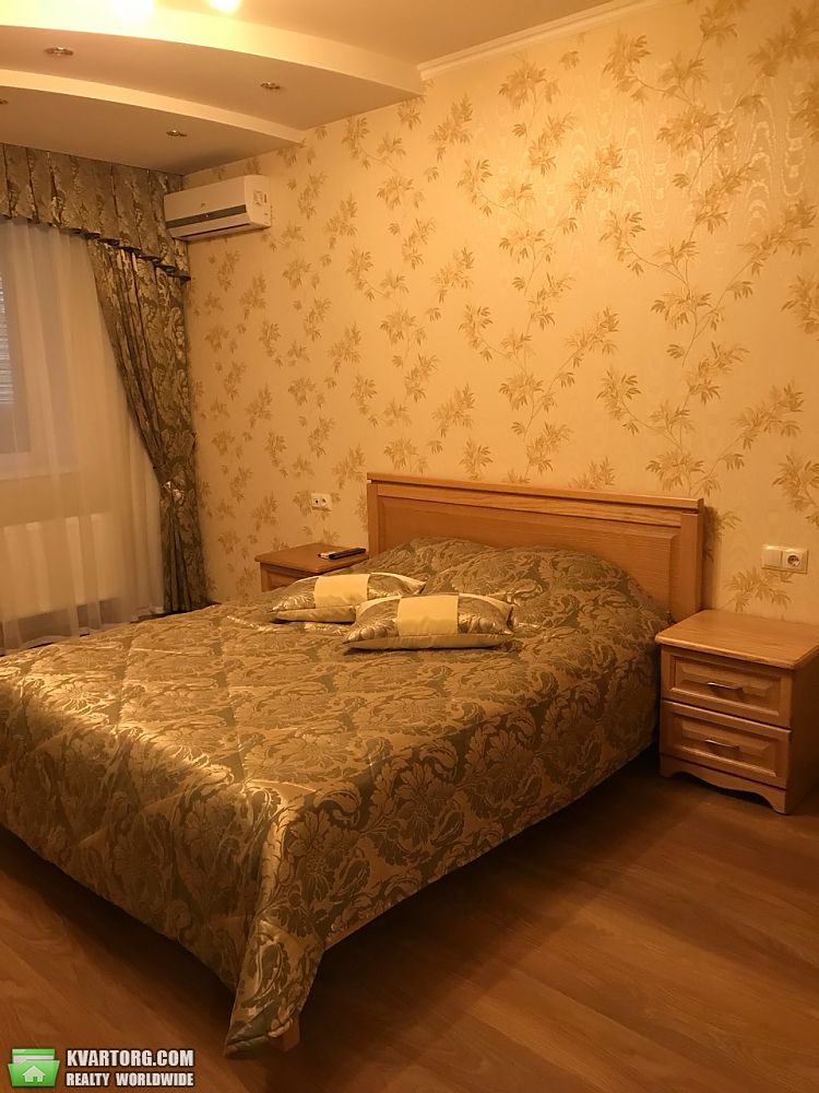 Rent out 2-room apartment. Киев,  Голосеевская — photo 7