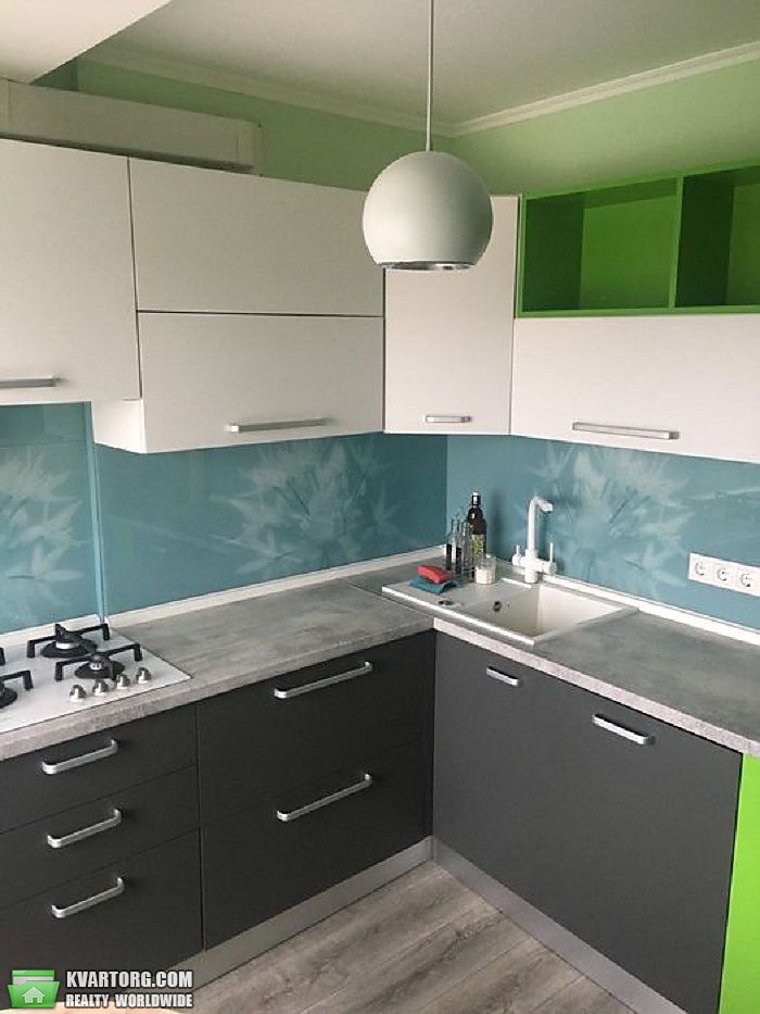 Sell 2-room apartment. Киев, Лобановского — photo 1
