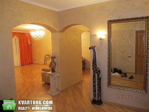 Rent out 3-room apartment. Одесса, Фонтанская дорога 7ст — photo 2