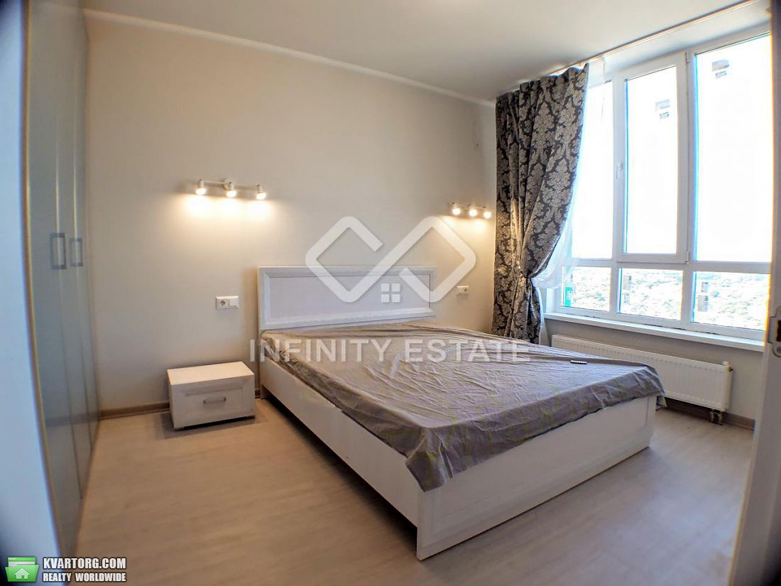 Sell 1-room apartment. Киев, Каховская — photo 3