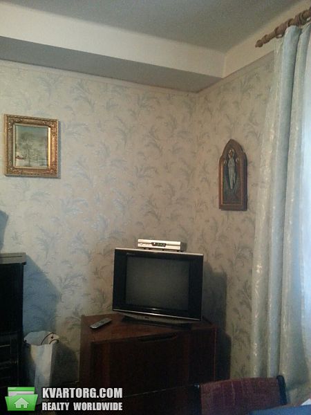 Sell 3-room apartment. Киев, Брест-Литовский пер — photo 1