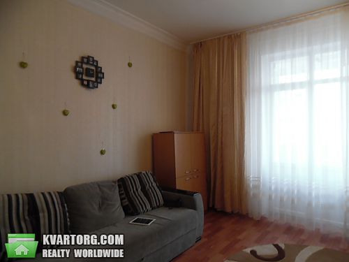 Sell 2-room apartment. Днепропетровск, Карла Маркса — photo 1