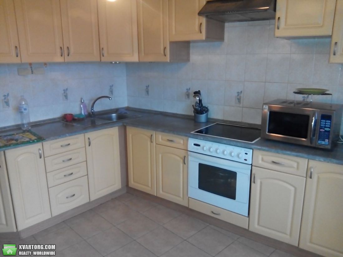 Sell 3-room apartment. Киев,  Ахматовой — photo 1