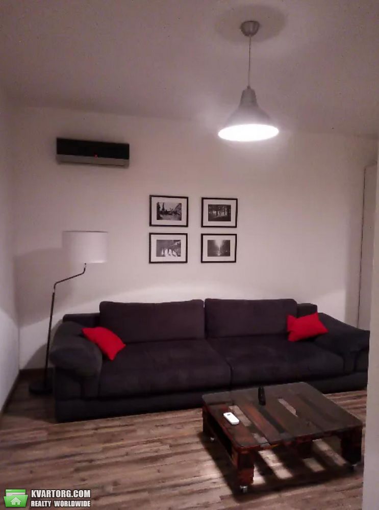 Rent out 2-room apartment. Киев, Патриарха Скрыпника — photo 3