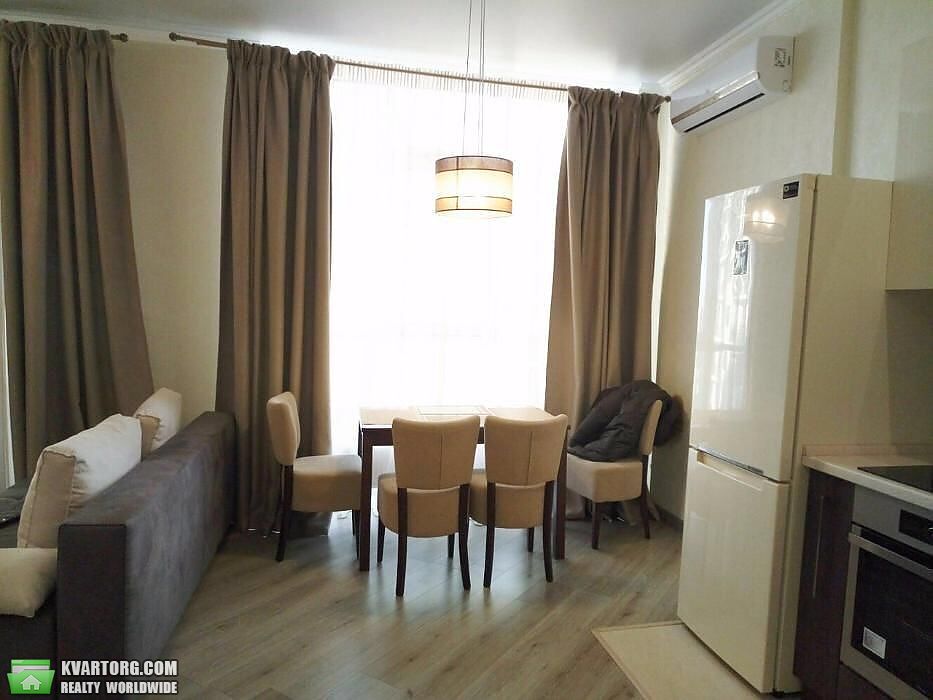 Rent out 1-room apartment. Киев,  Ревуцкого — photo 2