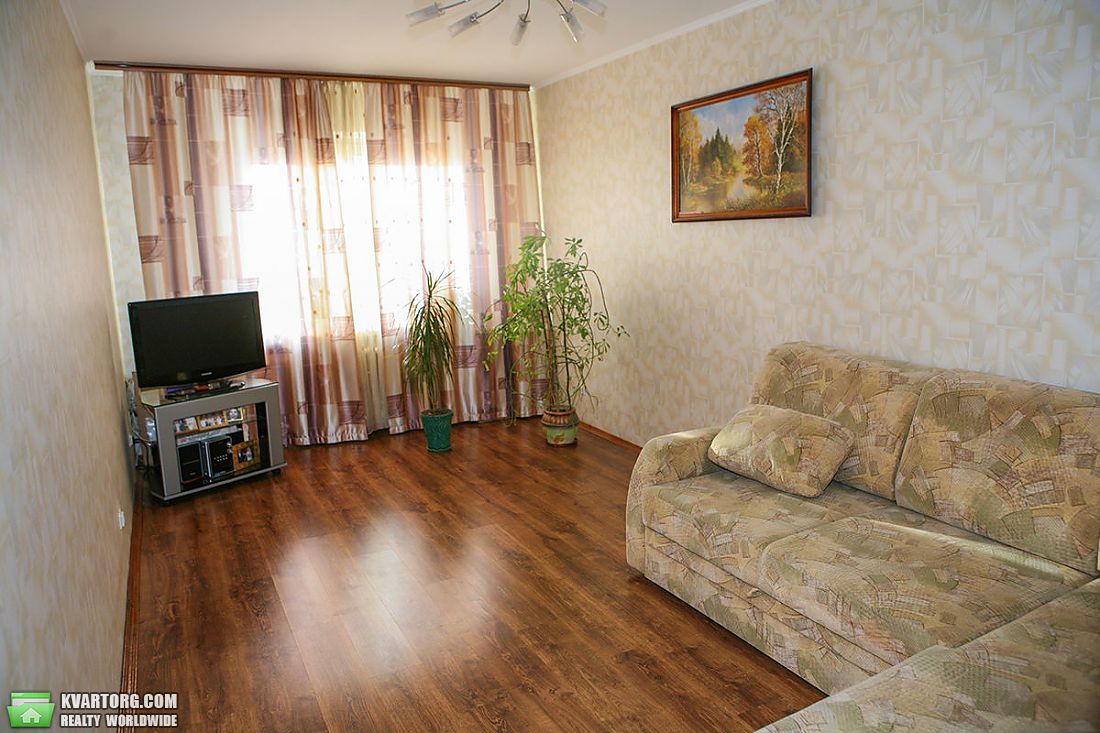 Sell 3-room apartment. Киев,  Урловская — photo 2