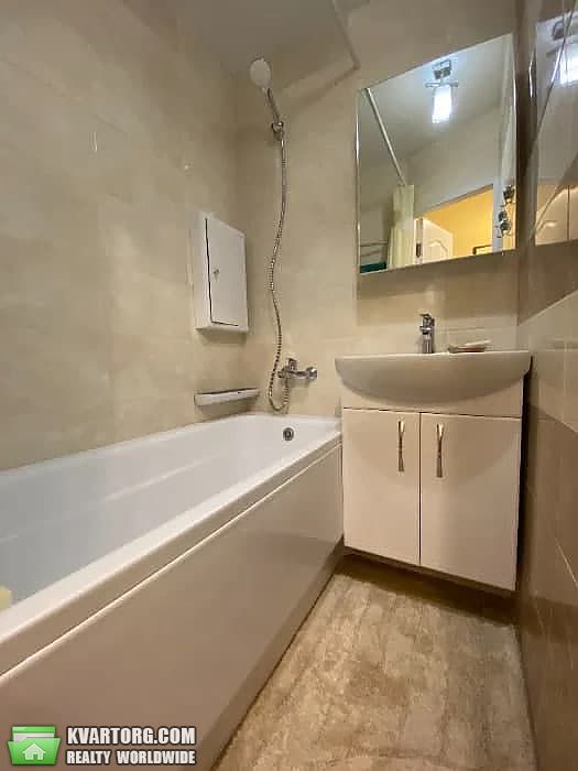Rent out 3-room apartment. Киев,  Леси Украинки бул — photo 5