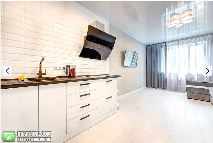 Rent out 2-room apartment. Киев, Воскресенька — photo 1