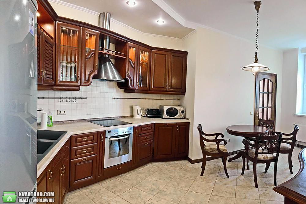 Rent out 4-room apartment. Киев,  Богдана Хмельницкого — photo 6