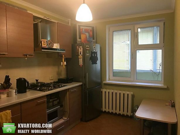 Rent out 1-room apartment. Киев,  Потехина — photo 1