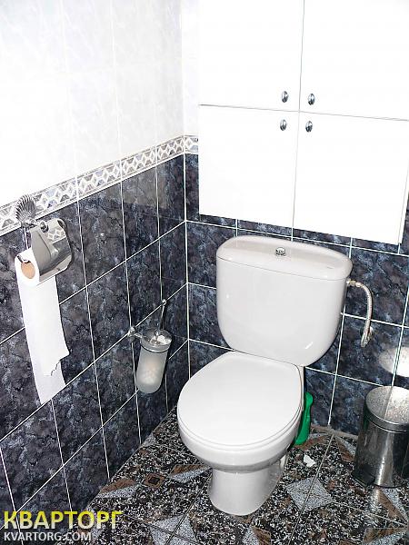 Rent out 2-room apartment. Киев,  Михайловская — photo 8