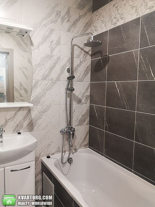 Sell 1-room apartment. Киев,  Бережанская — photo 8