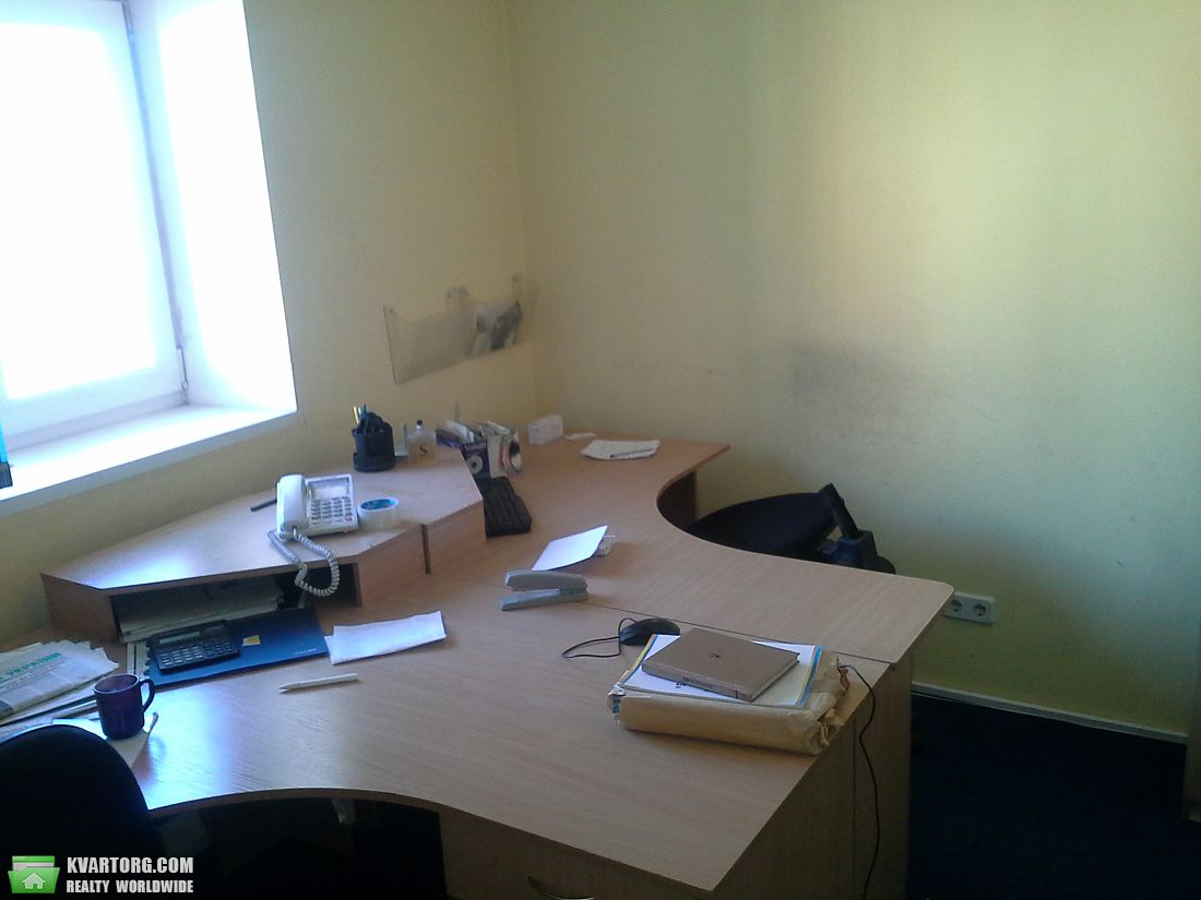 Sell office. Киев, Амосова — photo 2