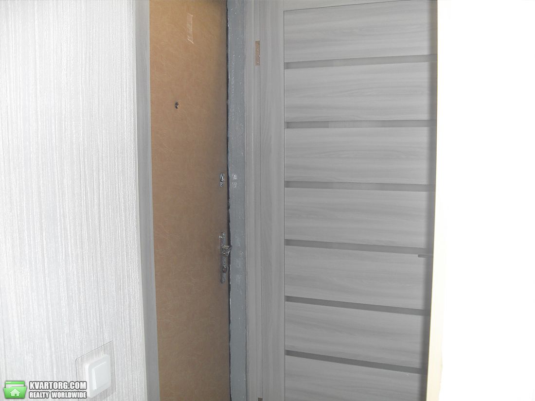 Sell 1-room apartment. Украинка,  Строителей — photo 5