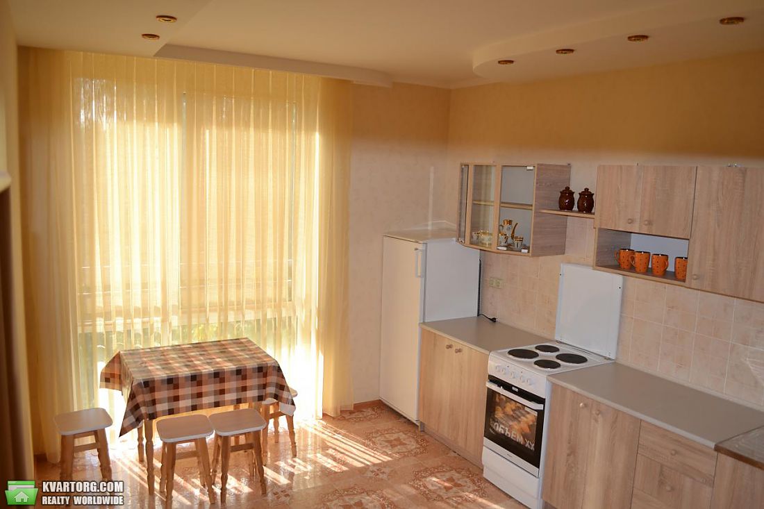 Rent out 2-room apartment. Киев,  Петрицкого — photo 5