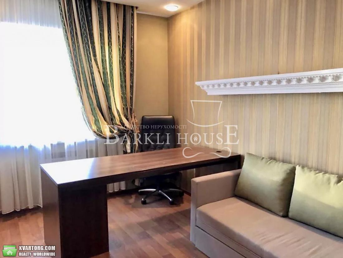 Rent out 4-room apartment. Киев,  Черновола — photo 5