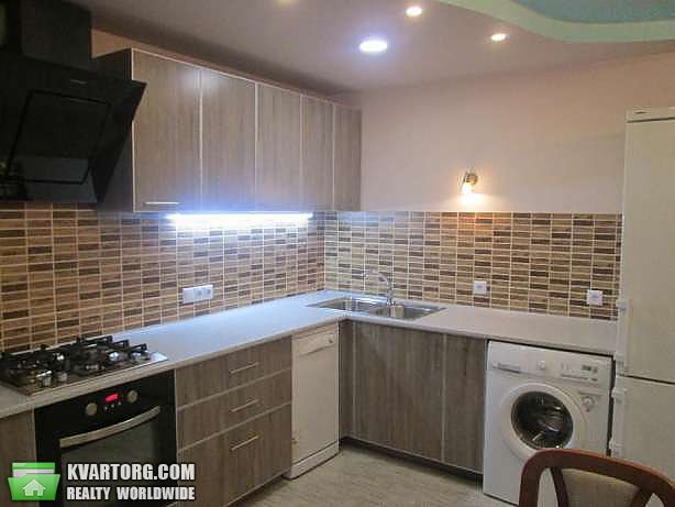 Rent out 2-room apartment. Днепропетровск, Проспект Правды — photo 1
