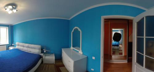 Sell 3-room apartment. Одесса, улица Академика Филатова — photo 1