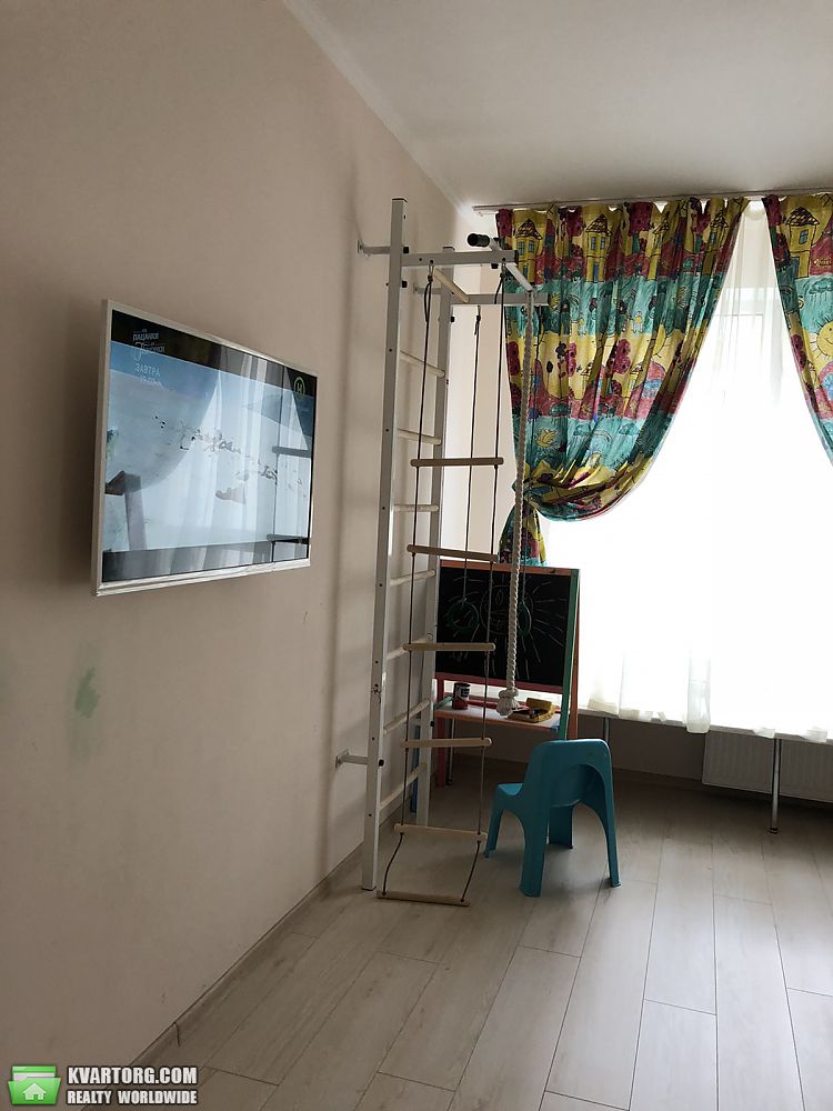Rent out 1-room apartment. Киев, Академика  Шалимова — photo 2