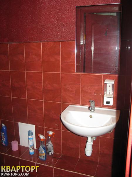 Rent out shop. Киев, Попудренко — photo 1