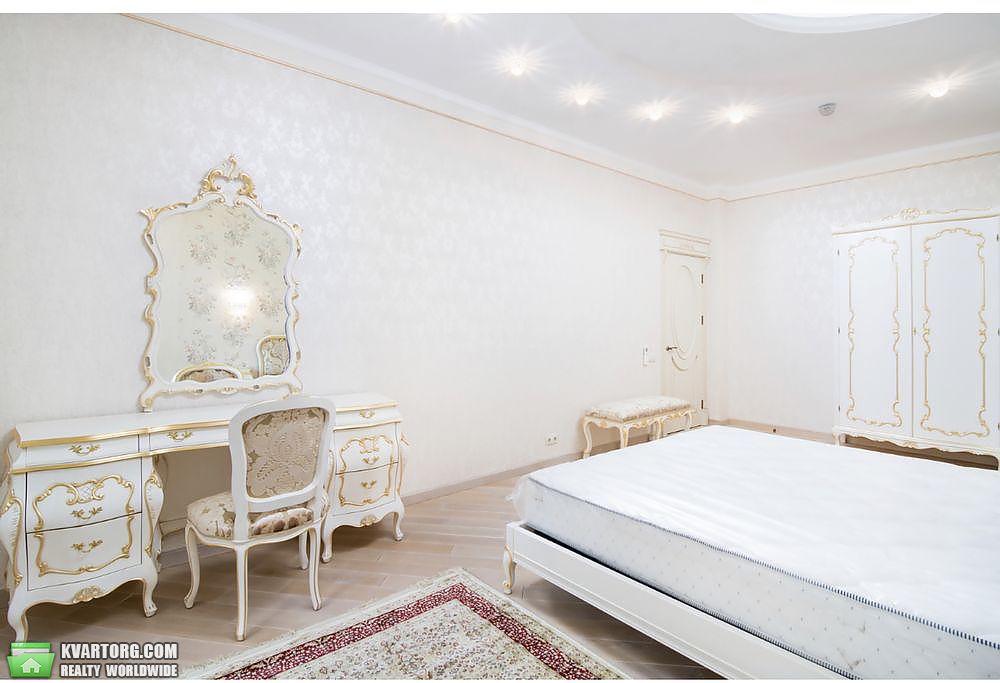 Sell 4-room apartment. Киев, Евгения Коновальца — photo 7