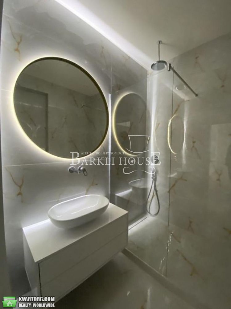 Rent out 2-room apartment. Киев,  Лейпцигская — photo 5