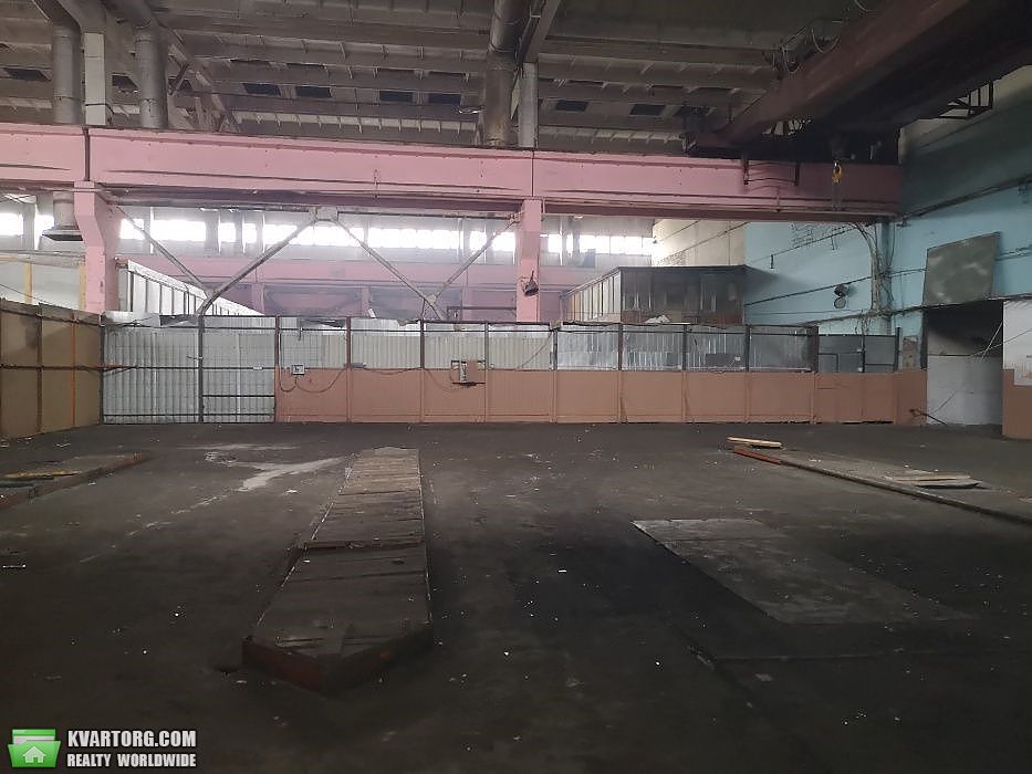Rent out warehouse. Киев,  Деревоотделочный пер — photo 1