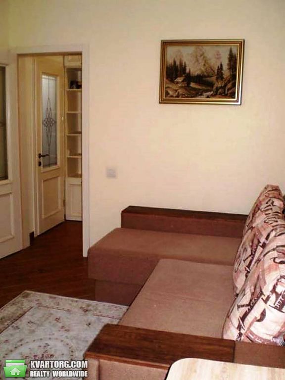 Sell 2-room apartment. Киев,  Бастионная — photo 1