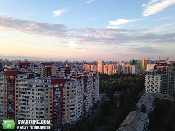 Rent out 2-room apartment. Киев,  Ломоносова — photo 3