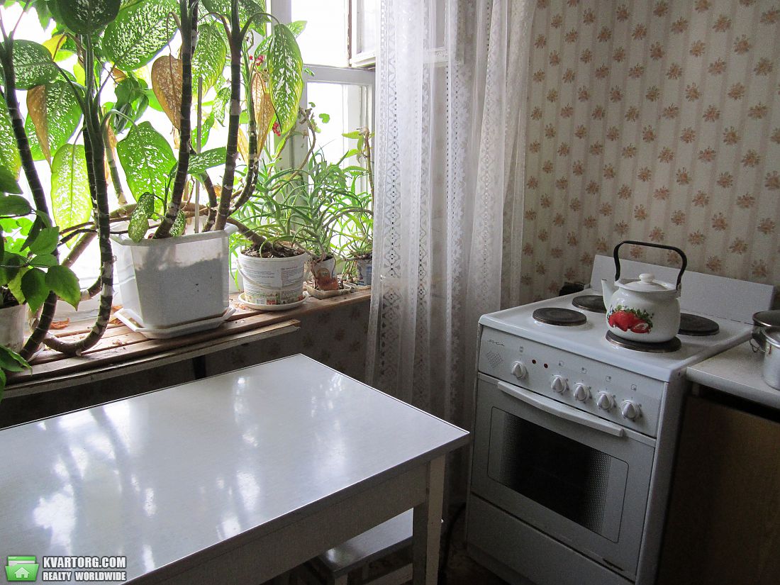 Sell 3-room apartment. Киев,  Героев Днепра — photo 5