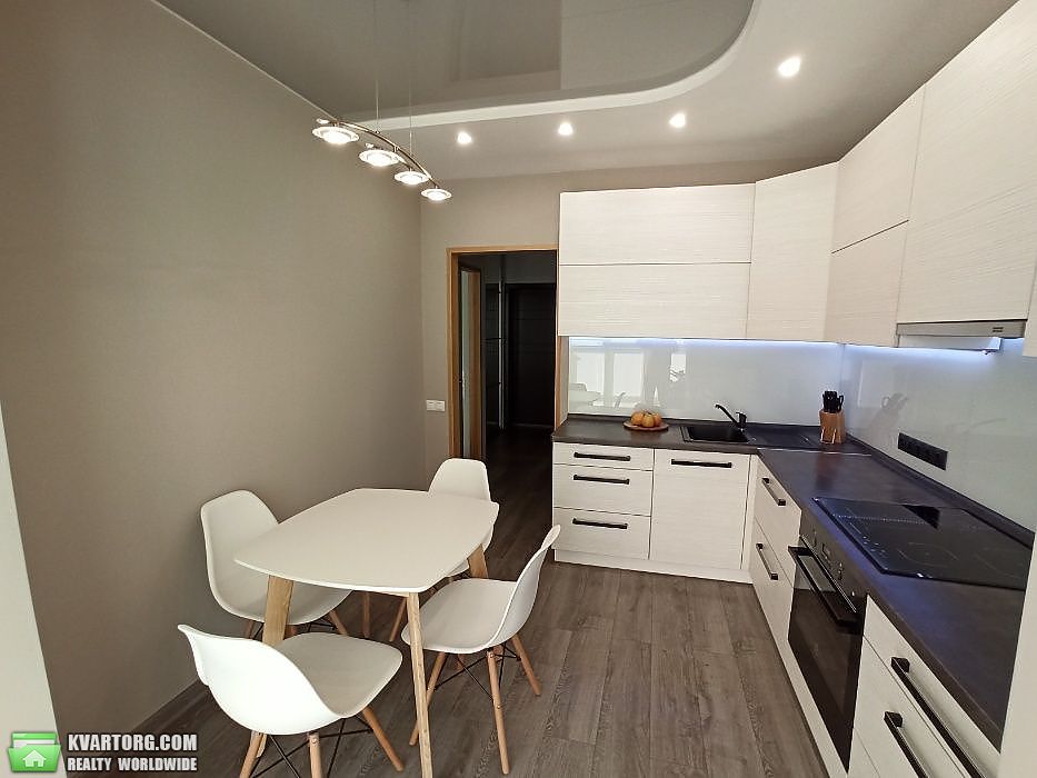 Sell 1-room apartment. Киев,  Комбинатная — photo 2