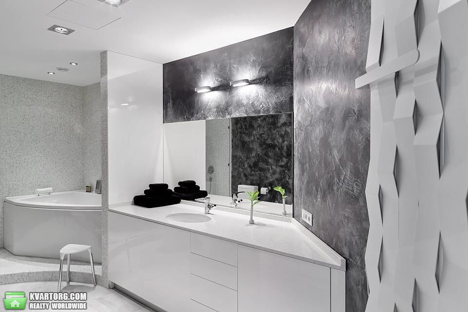Rent out 3-room apartment. Киев,  Большая Васильковская — photo 7