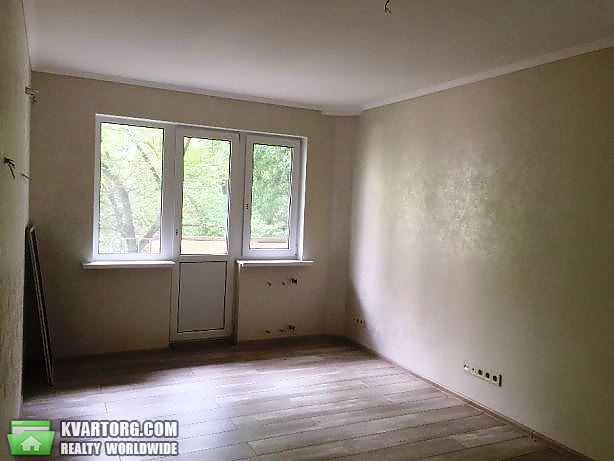 Sell 2-room apartment. Киев,  Метростроевская — photo 4
