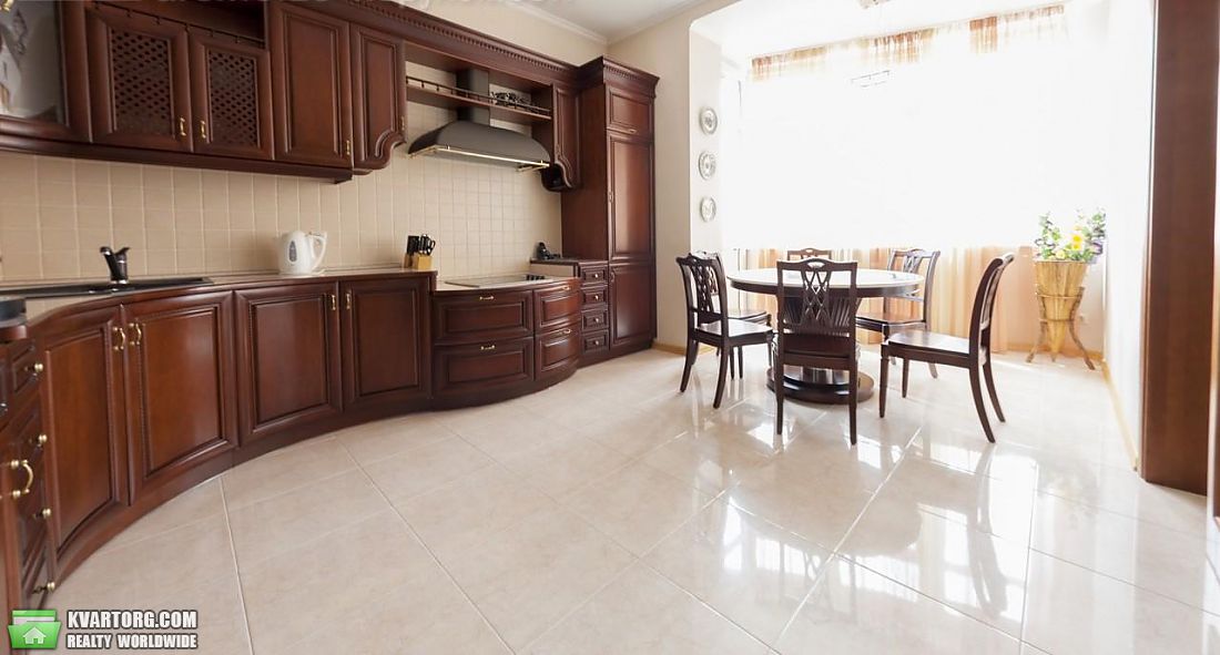 Rent out 3-room apartment. Киев, бульвар Леси Украинки — photo 4