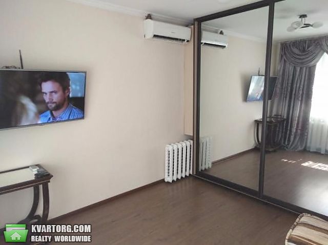 Sell 1-room apartment. Киев,  Здолбуновская — photo 3