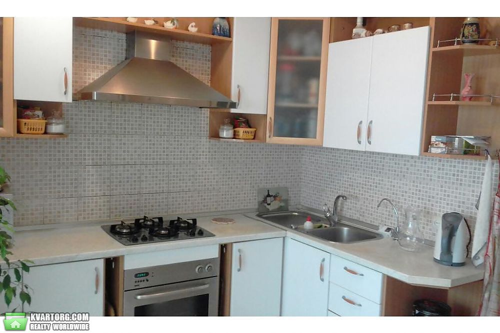 Sell 4-room apartment. Днепропетровск, Литейная — photo 1
