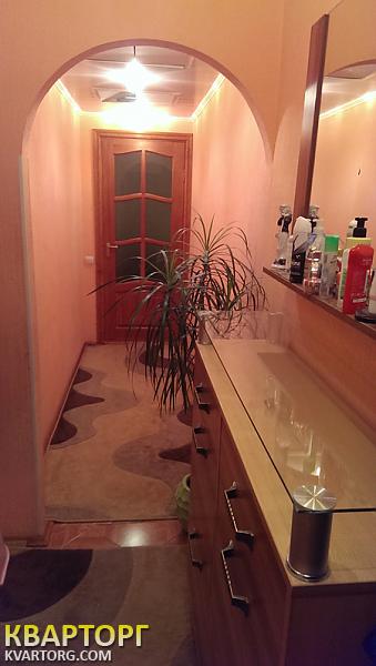 Sell 2-room apartment. Киев, Искровская — photo 8
