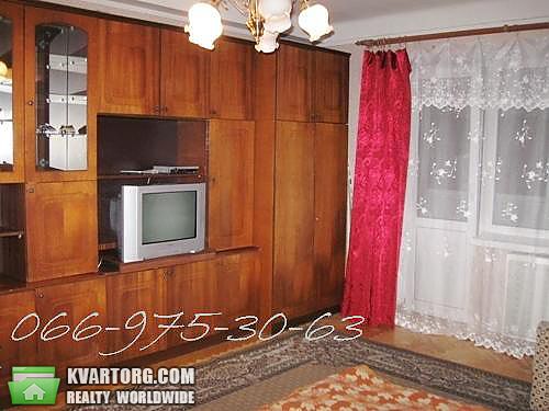 Rent out 1-room apartment. Киев,  Дегтяривская — photo 2