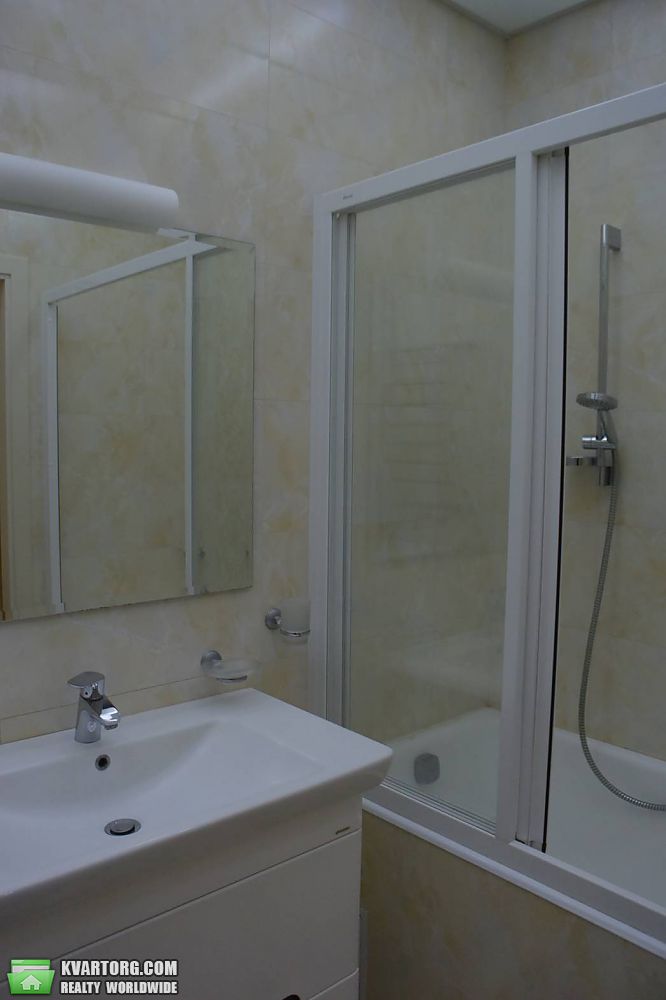 Rent out 1-room apartment. Киев,  Ломоносова — photo 5