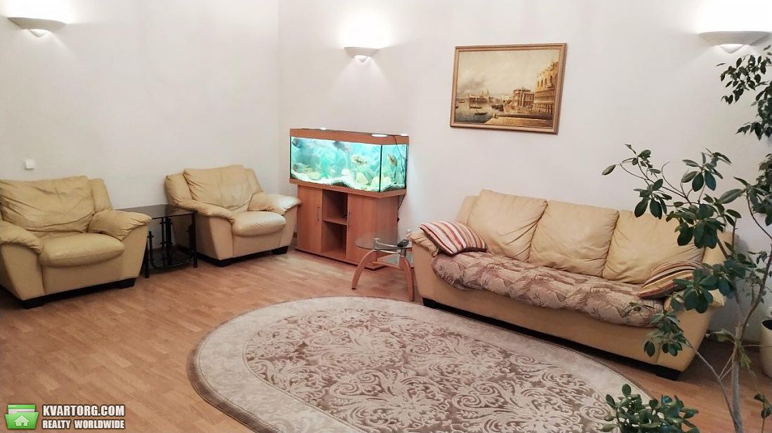 Rent out 3-room apartment. Киев,  Воровского — photo 1