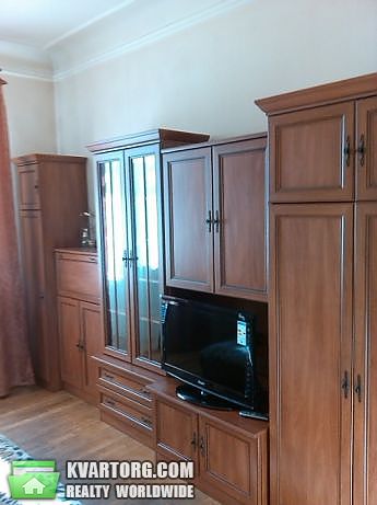 Rent out 2-room apartment. Киев, пр победы — photo 1