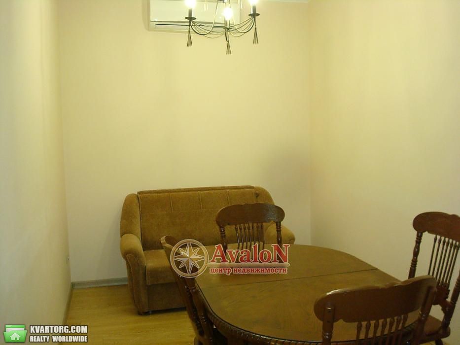 Sell 2-room apartment. Одесса, Французский бул. — photo 4