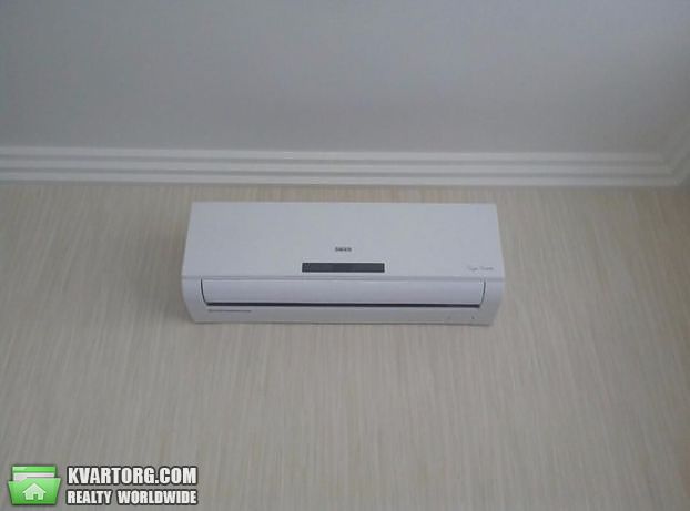 Rent out 1-room apartment. Киев,  Харьковское шоссе — photo 7