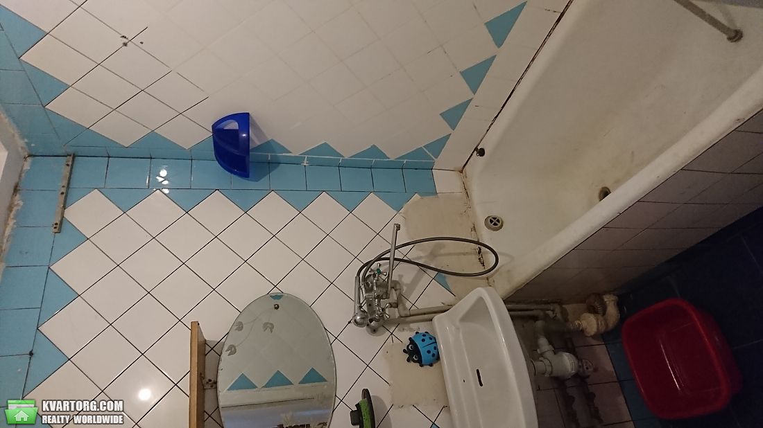 Rent out 2-room apartment. Киев, Мира просп. — photo 7