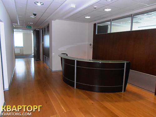 Rent out office. Киев,  Жилянская — photo 1