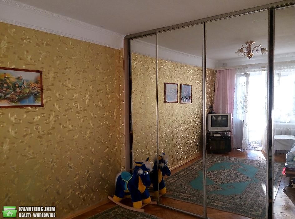 Sell 3-room apartment. Киев,  Гашека — photo 2