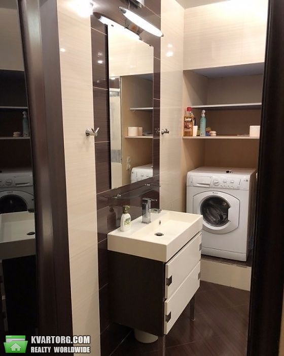 Rent out 2-room apartment. Киев,  Леси Украинки бул — photo 7